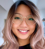 smiling acupuncturist Rachel Liao